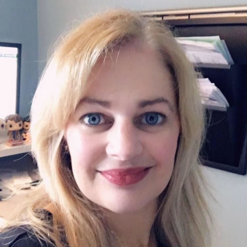 Meet your Posher, Jennifer